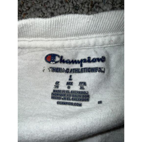 UCONN Huskies Champion White Long Sleeve Shirt Size Large? Logo Sellout Arm Y2K - Picture 3 of 7